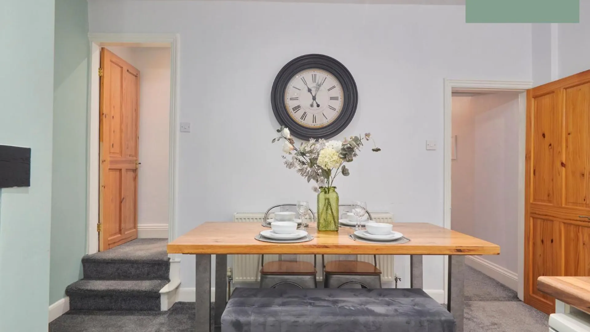 Big 4Bedroom Bradford House With 6 Beds With Parking By Purestay- 7 Night Min! Брадфорд